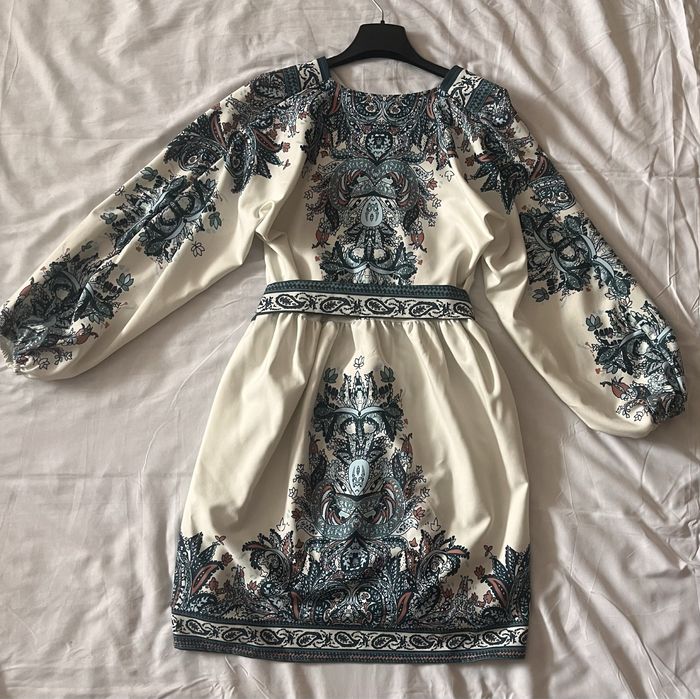 Шикарне нарядне плаття люкс якості