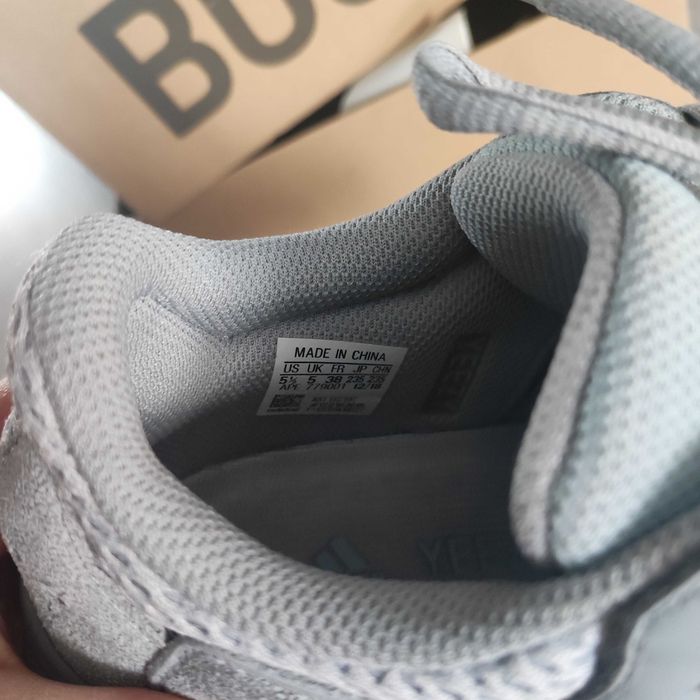Buty adidas yeezy boost Inertia 700 szare