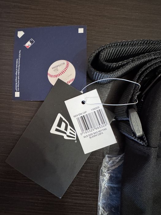 Сумка кросс-боді через плече New Era MLB Side Bag NYY BLK