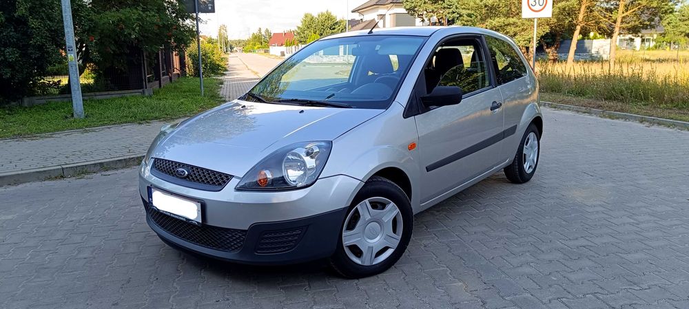 Ford Fiesta .. benzyna .. Przebieg 160 tys km .. Zadbana