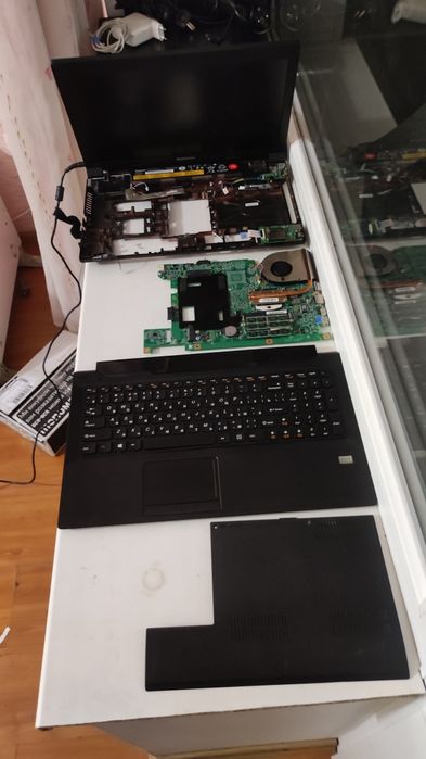 Lenovo B590 разборка по детально не целый