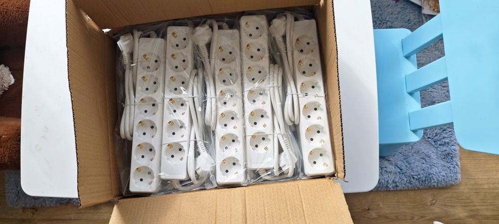10 sztuk ! NOWE ! przedłuzacze 6 polowe Schuko