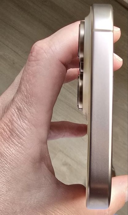 Iphone 16 pro max Imaculado