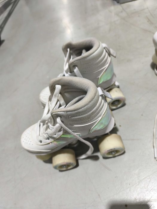 Patins 4 rodas n31