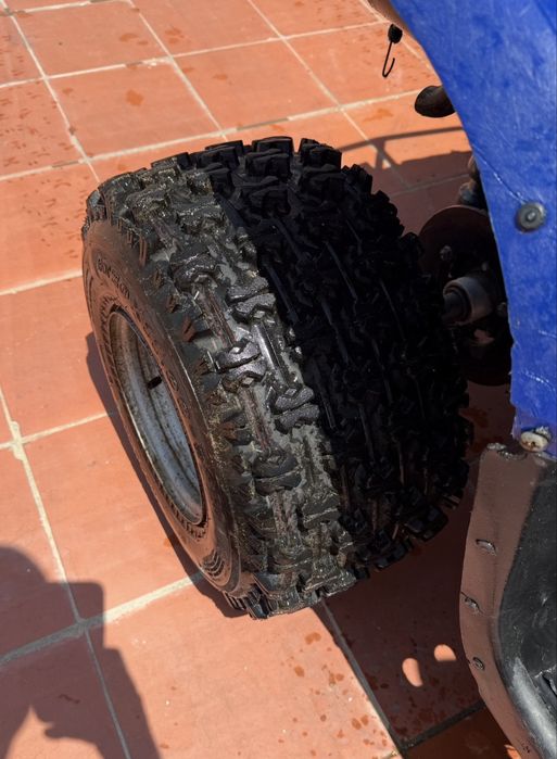 Moto 4 Polaris 330