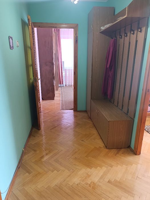 Оренда 2 кімнатної квартири Рясне 1