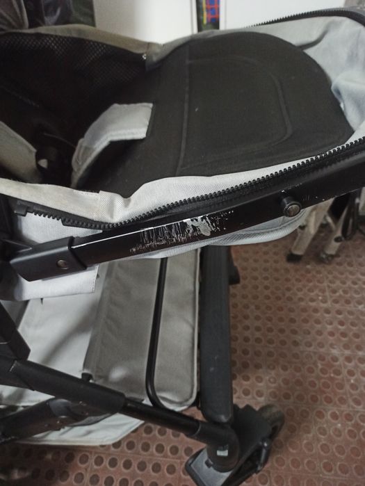 carrinho de bebé + côco