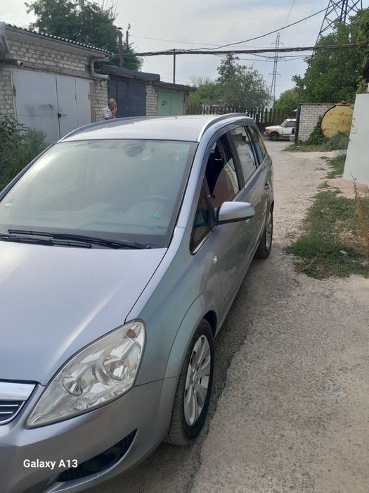 Продам сімейне авто
