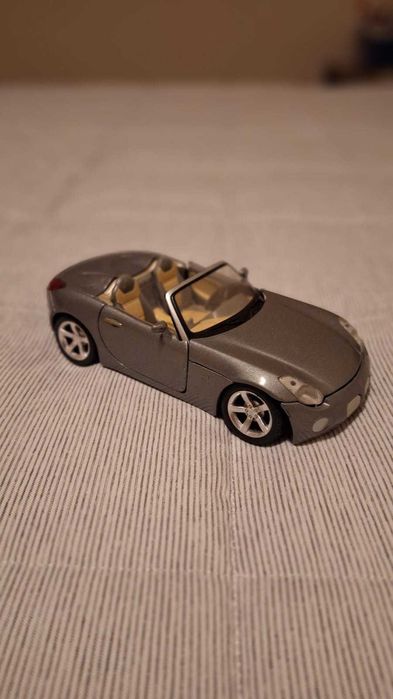 Pontiac Solstice 2006 Maisto Escala 1/24