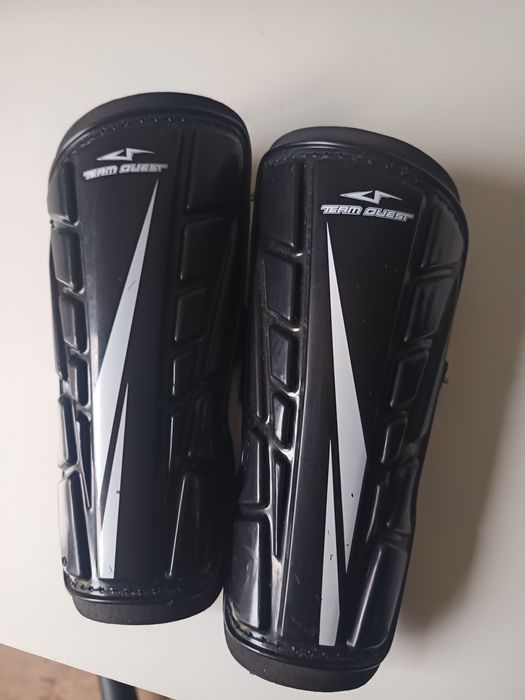 Caneleiras de futebol