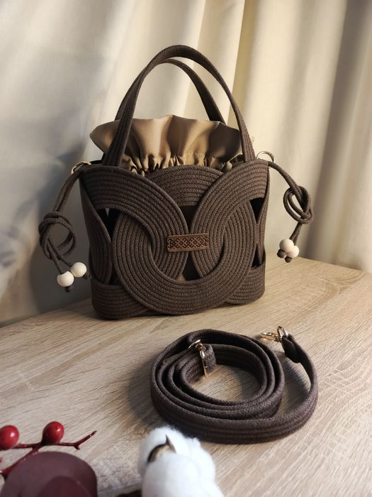 Сумка ручної роботи з шнура