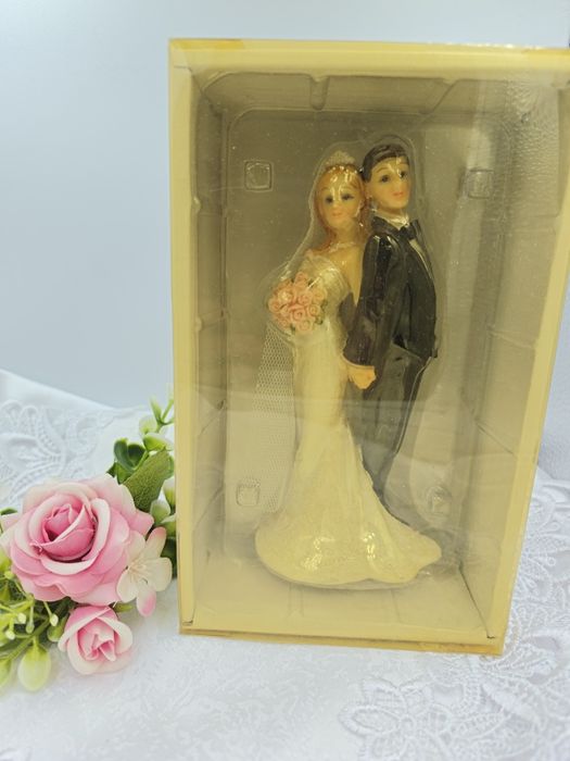 Figurki ślubne ...