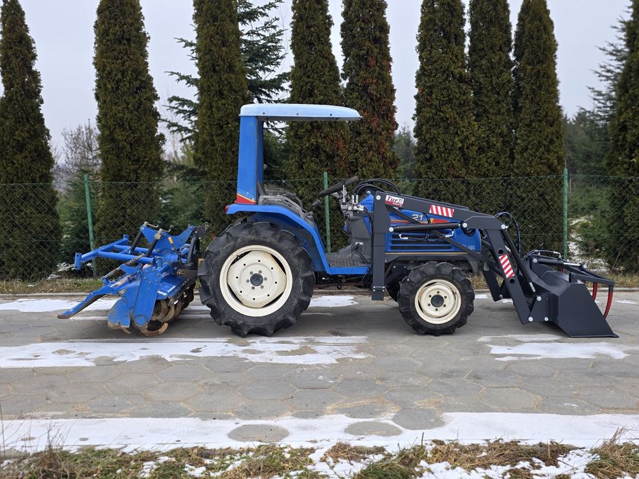 Traktorek ISEKI sial 21KM ladowacz glebogryzarka REWERS