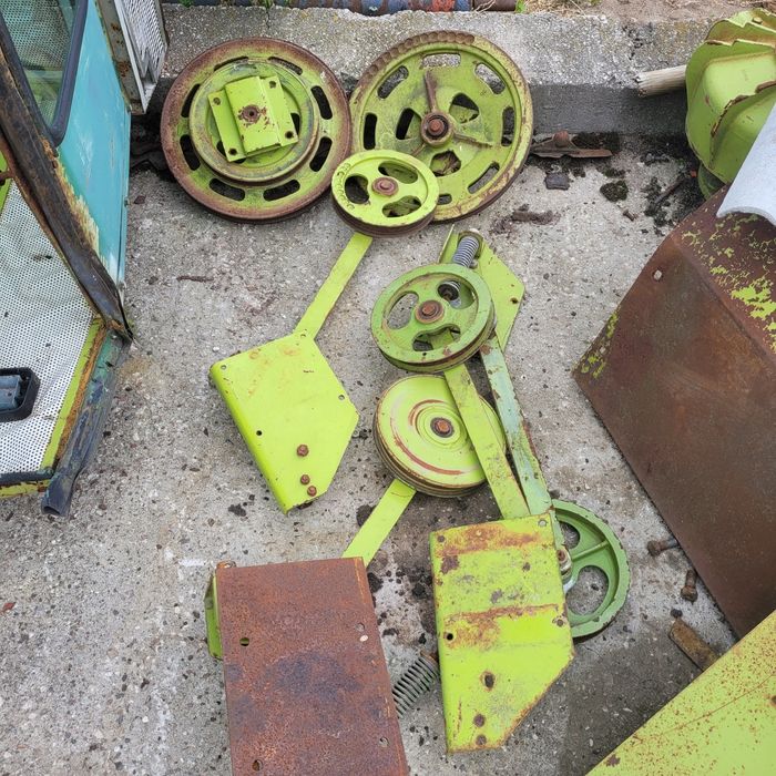 Napinacz koło pośrednie sieczkarni claas dominator 85 80