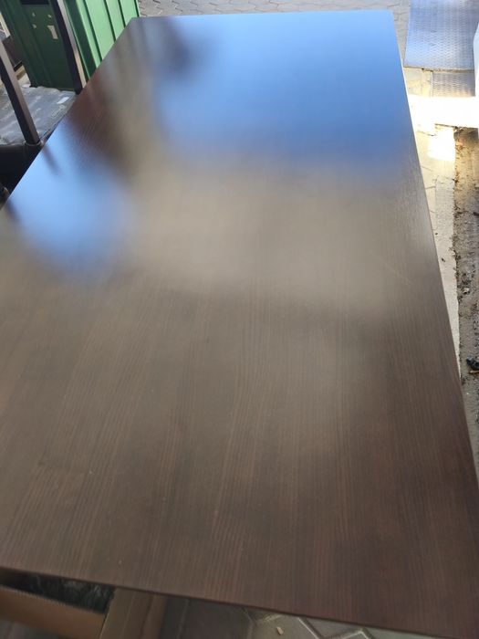 Vendo mesa e 6 cadeiras