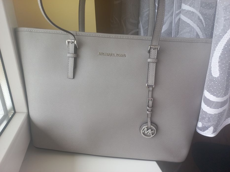 Torebka szara Michael Kors Jet set