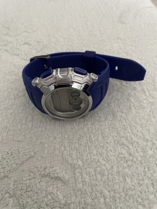 Vendo relogios em muito bom estado