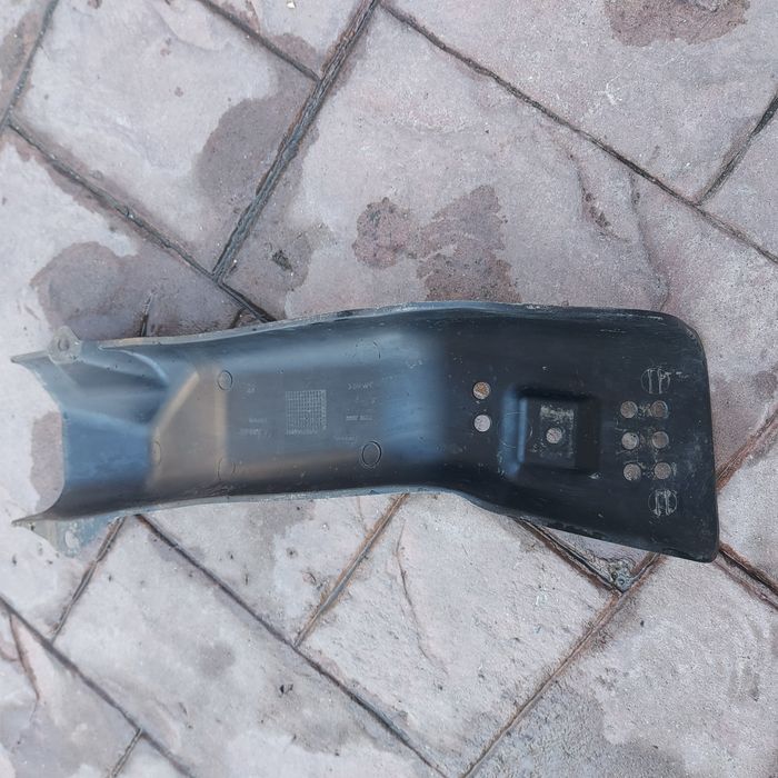 Захист паливного шлангу біля підкрилка Nissan Qashgai