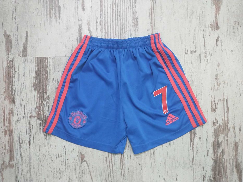 Manchester United adidas 22 spodenki