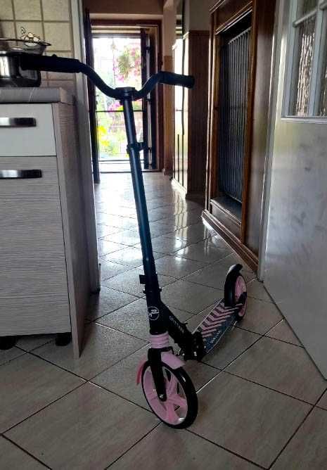 HULAJNOGA MIEJSKA SKŁADANA duża hulajnoga do 100kg