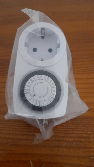Vários cabos USB + Carregadores