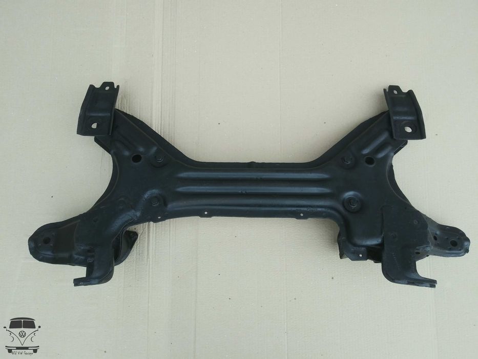 Подрамник балка Гольф 2 3 Венто Сеат Толедо