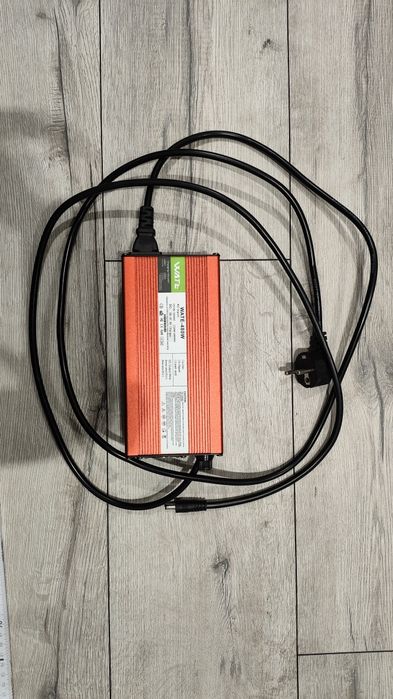Зарядний пристрій для LiFePO4 48V (51.2V) 16S — 58.4V 8A (480W)