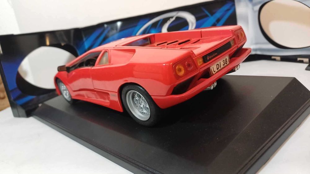 1/18 Lamborghini Diablo vm us - Maisto