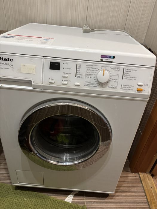 Пральна машина Miele
