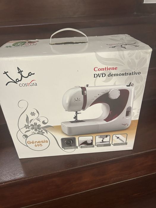 Maquina de custura portatil