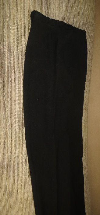 Calças clássicas, pretas, feitas à mão - XL- 42