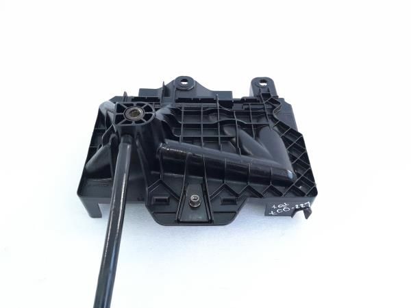 Base / caixa da bateria VOLKSWAGEN Fox (5Z1, 5Z3, 5Z4)