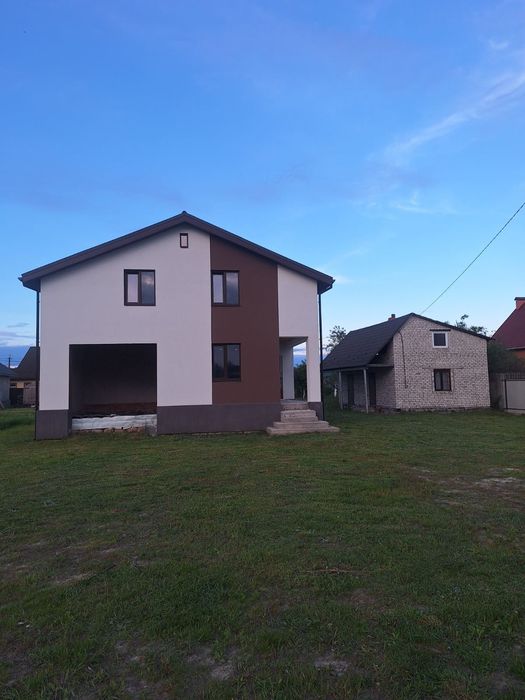 Продаж нового будинку!