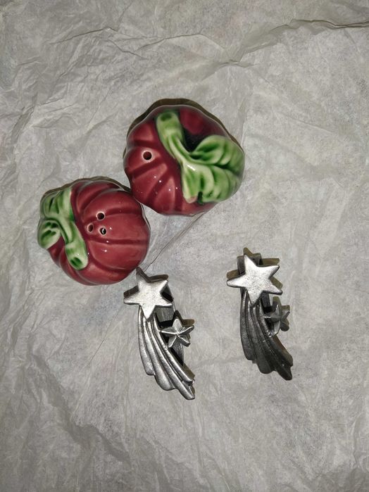 Brinquedos, decoração, candeeiros de parede pretos