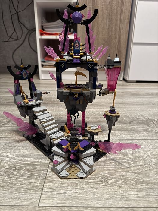 LEGO Ninjago «Храм кришталевого короля» 71771.