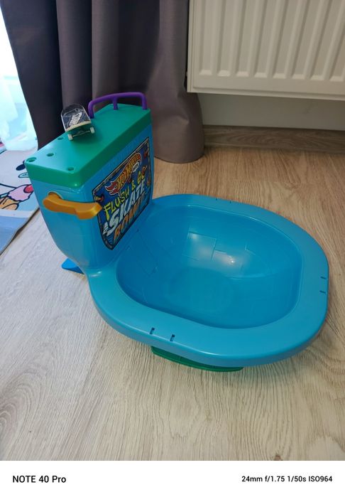 HOT WHEELS SKATE Zestaw tor odjazdowa muszla