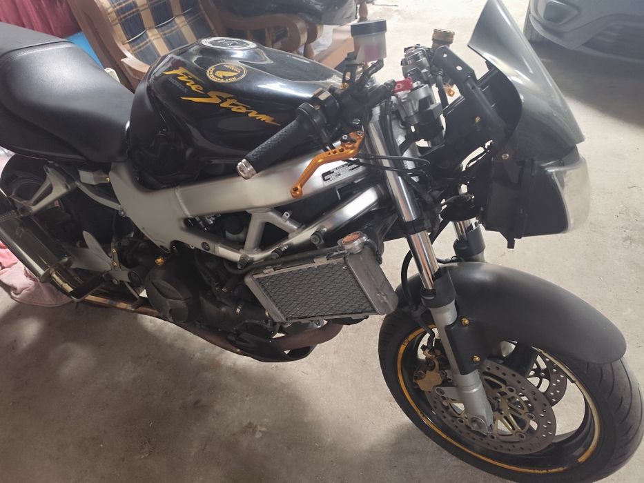 Vendo VTR 1000 firestorm