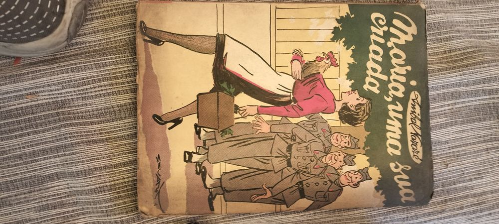 Livros muito antigos