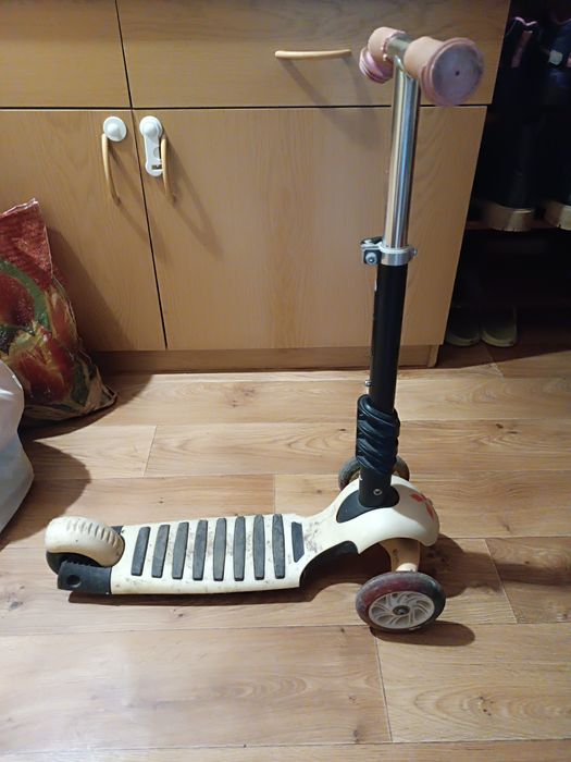 Самокат, конструктор,іграшки