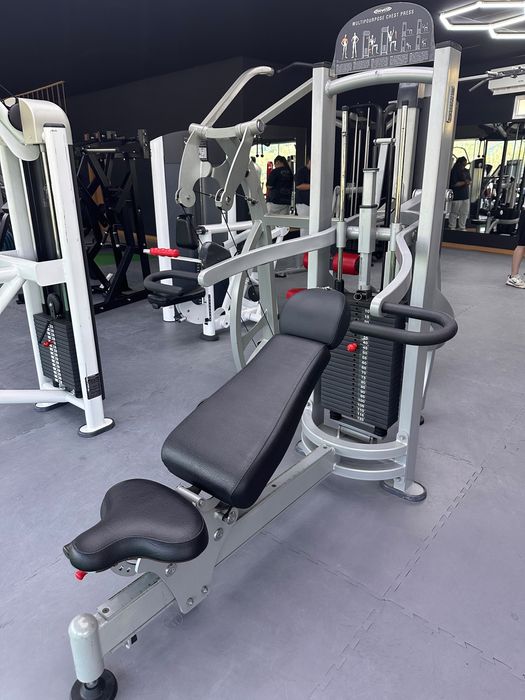 Máquina de Musculação Multipurpose Chest Press (Peitoral / Ombros) - Profissional