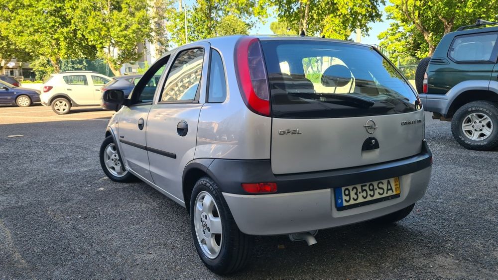 Opel Corsa — fotografia 4