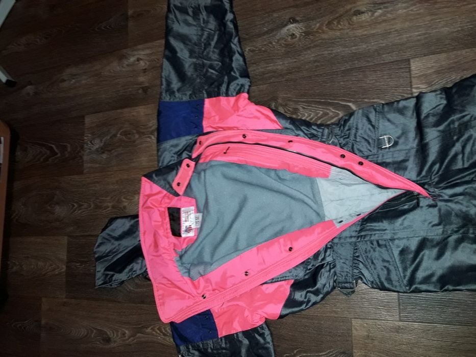 Продам мужской лыжный  комбинезон DESCENTE (Оригинал)