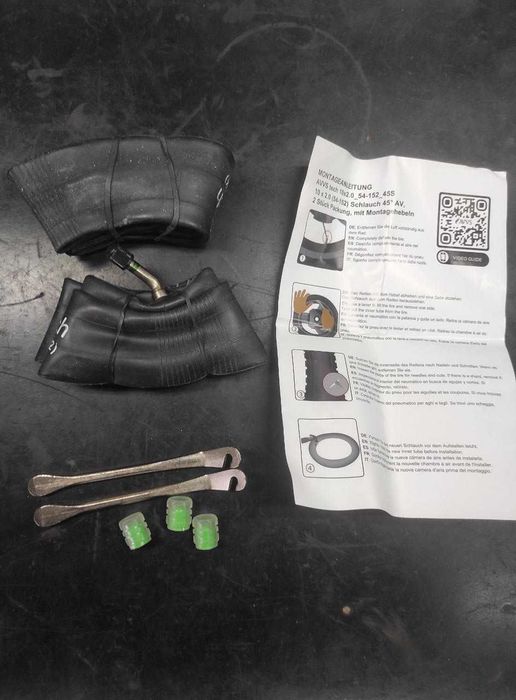 Набір- камери 10х2.0 для самоката, каляски... з ключами.