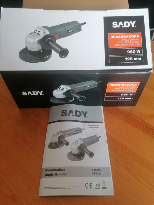 Rebarbadora nova em caixa