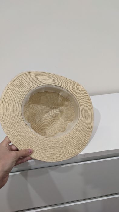 Шляпа для прогулянок