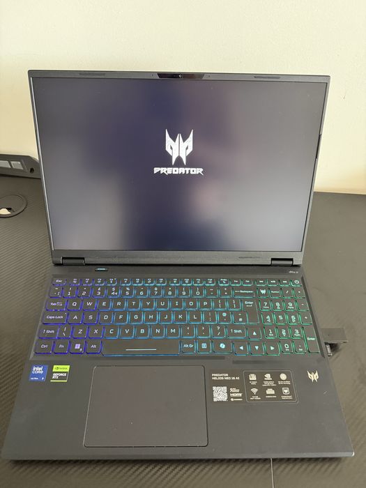 Laptop Acer Predator Helios neo 16 AI Intel ultra 9 275HX RTX5070Ti 32GB RAM SSD 1TB Windows 11