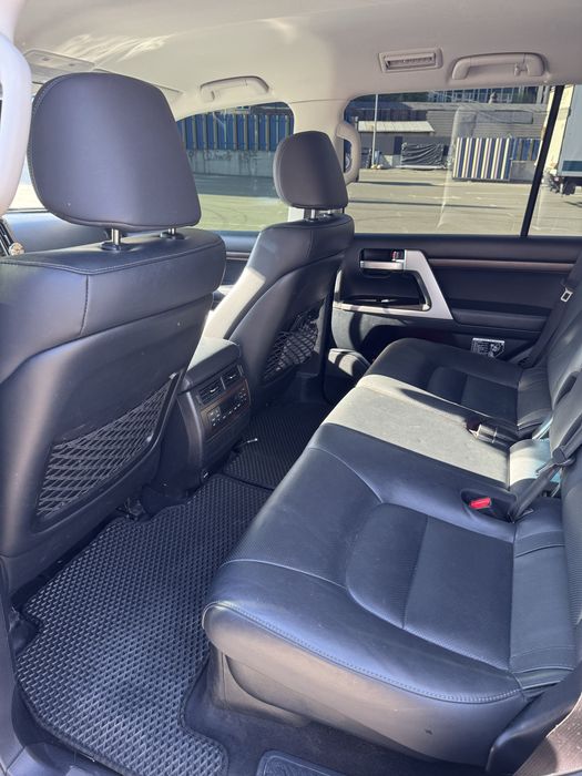 Toyota Land Cruiser 2020 VIN JTMCX05J904205352 фото оголошення 11 з 18