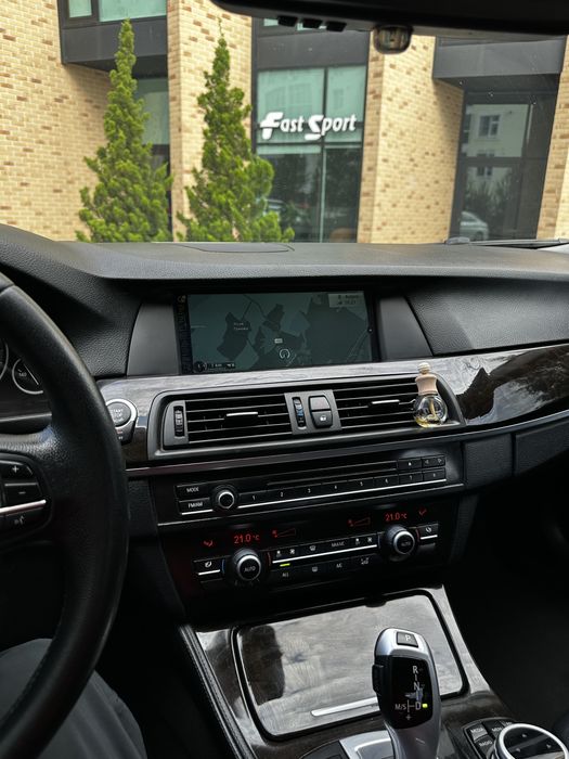 BMW F10 528i 2013