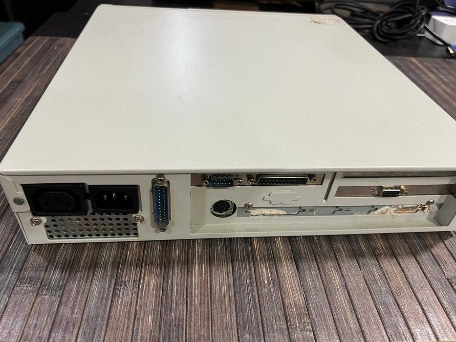 VINTAGE City Desk Computer Systems 386-SX