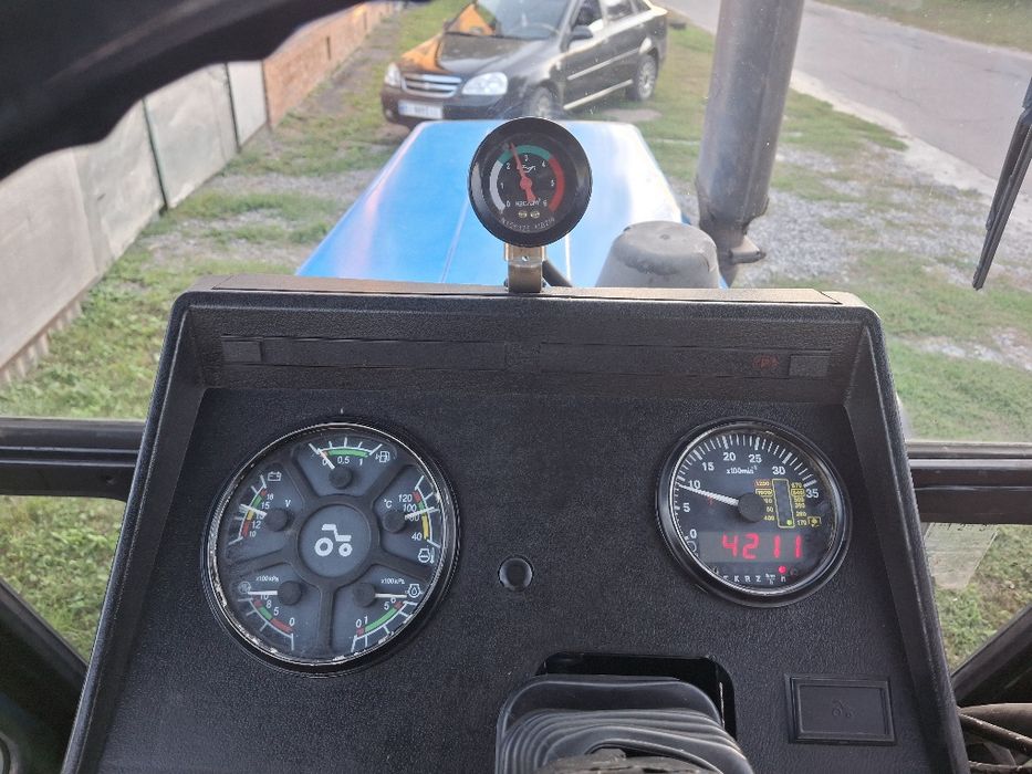 Мтз 892 2011 рік випуску